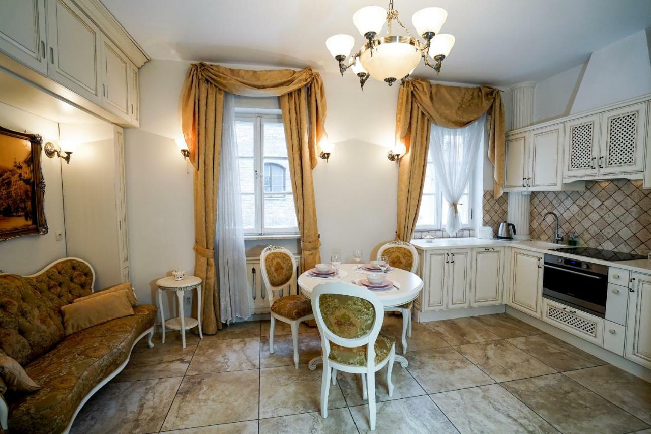Empire Apartment Varsovie Extérieur photo