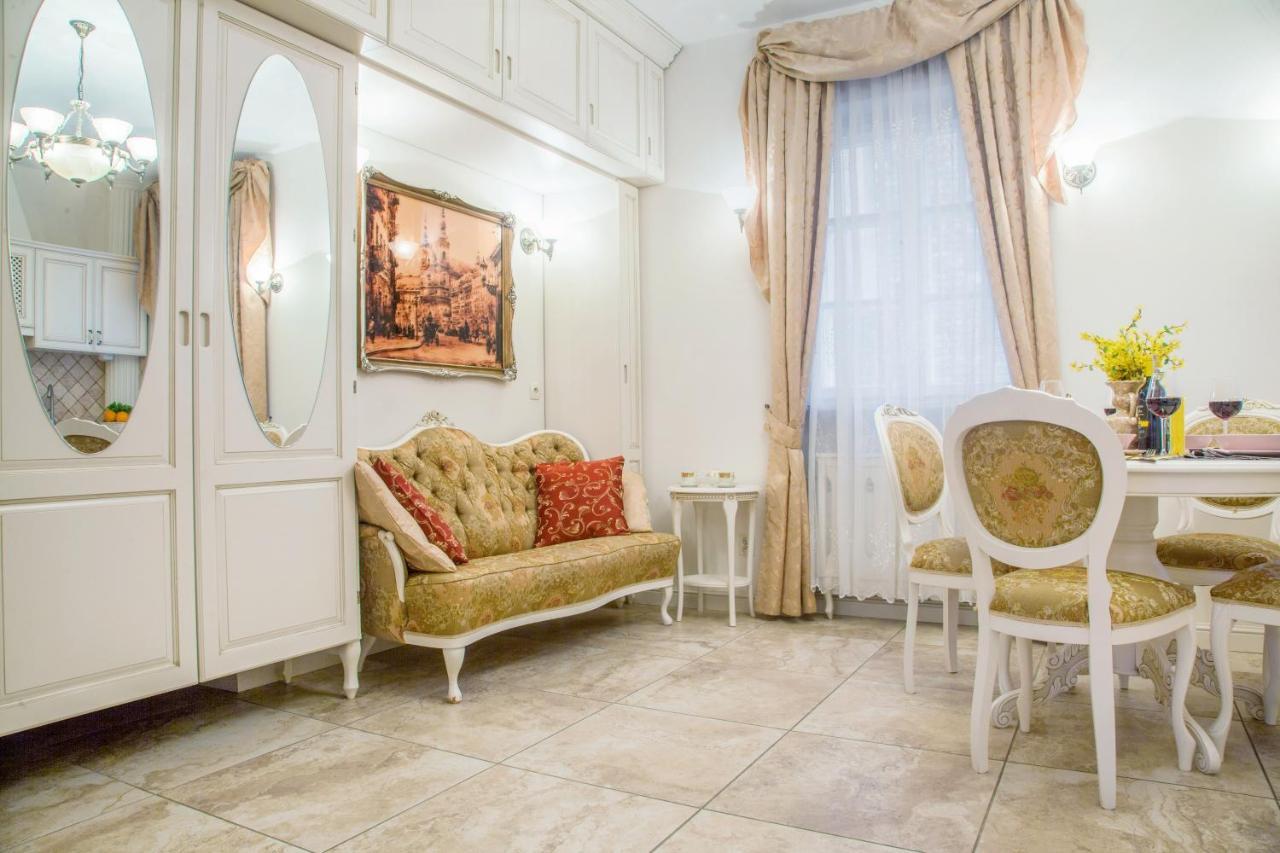 Empire Apartment Varsovie Extérieur photo