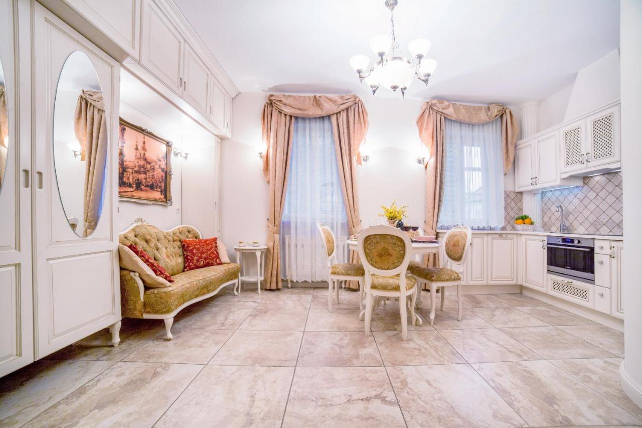 Empire Apartment Varsovie Extérieur photo