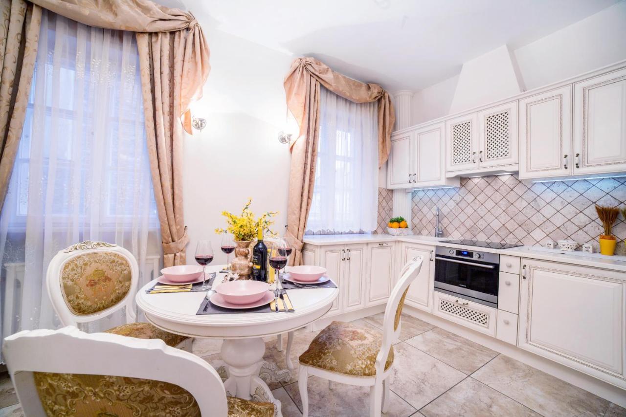 Empire Apartment Varsovie Extérieur photo